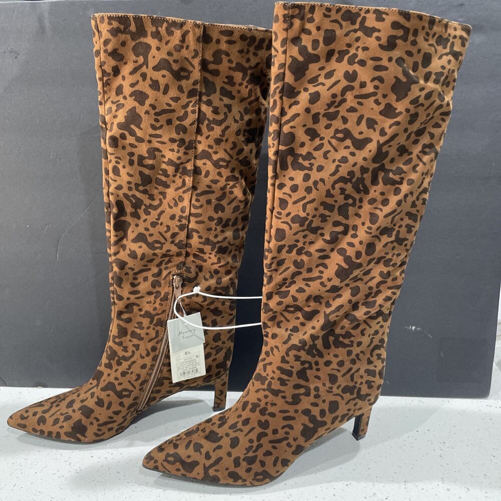 Mid Calf Heels Boots Pointed Toe Animal Print Sz 8.5 – A New Day